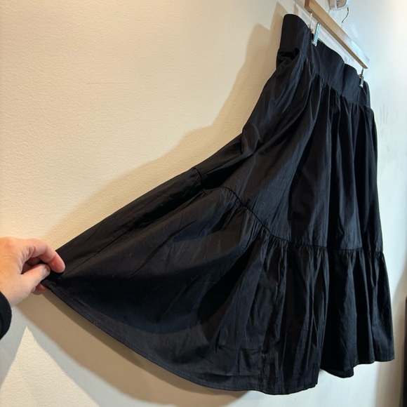 TORRID Sz 2 Midi Poplin Tiered Elasticized Waist Pockets Lined Skirt NEW W/ TAG - Picture 4 of 11